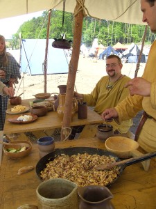 Lager Clann Morgainn: Tisch