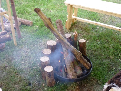 Lager Clann Morgainn: Feuerstelle